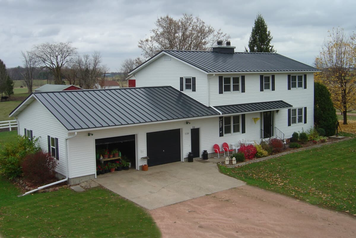 Residential roofing in Kansas